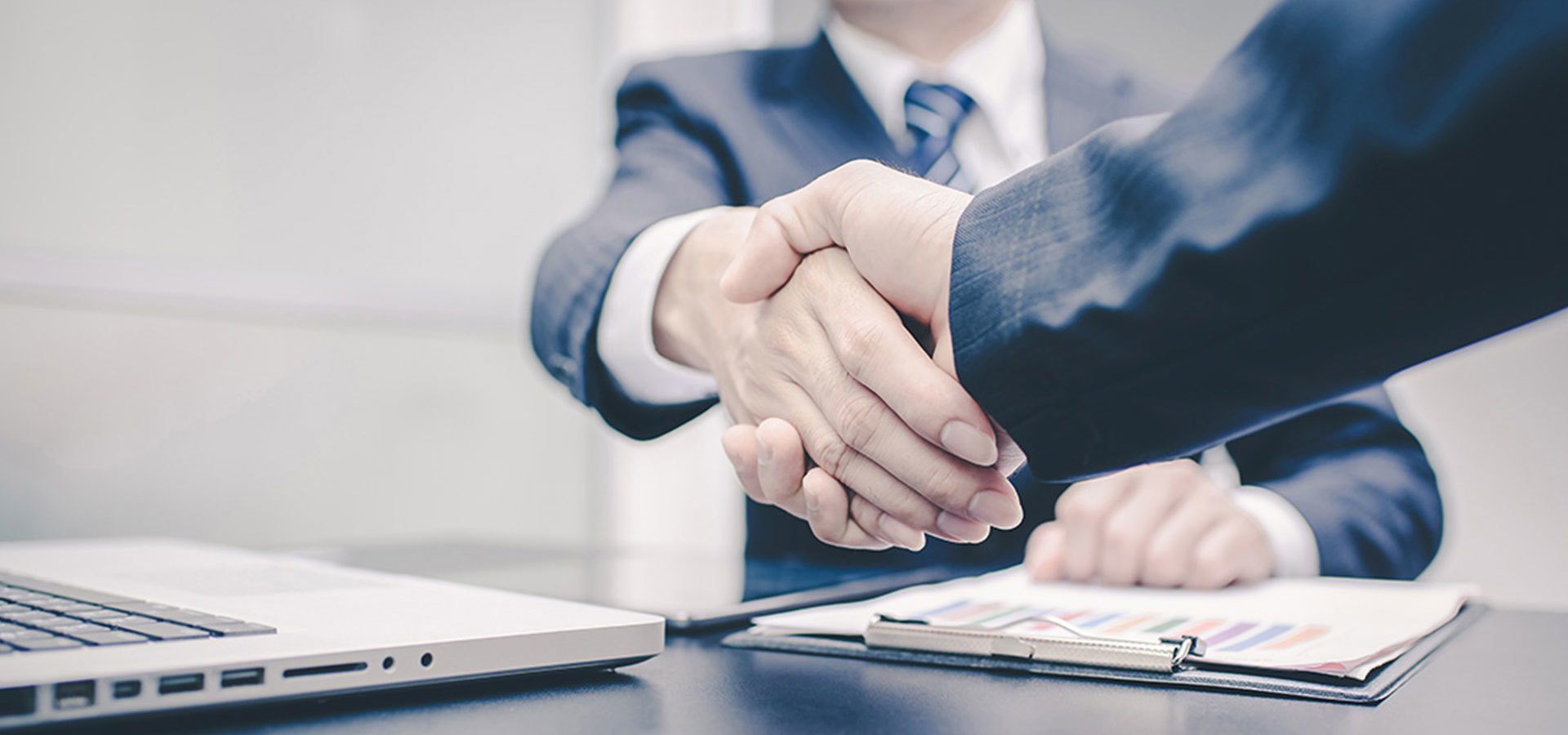 德路(lù)實業(yè)